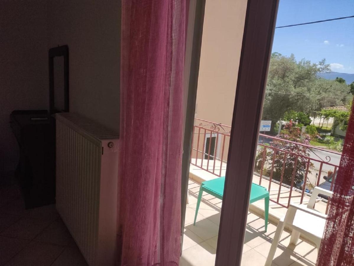 Kohyli Apartment Лефкада Екстериор снимка